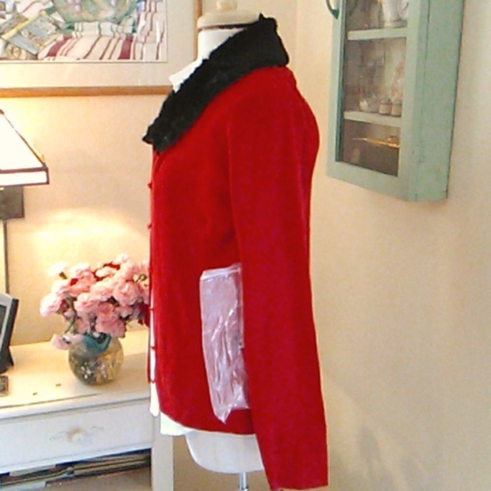 KIKIT Sweater With Two Collars - Picture 6 of 13